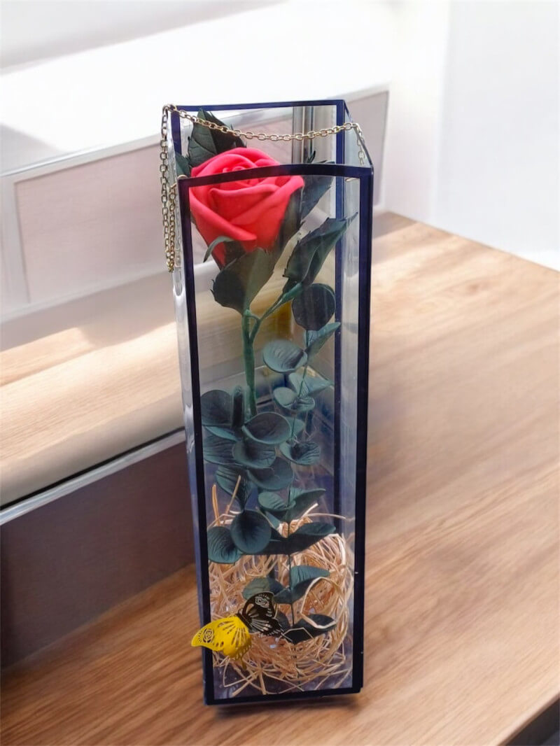 Zincir Kutulu Yapay Gül