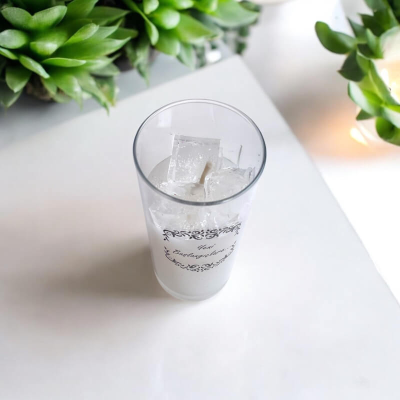 Yeni Başlangıçlara Rakı Soya Mum