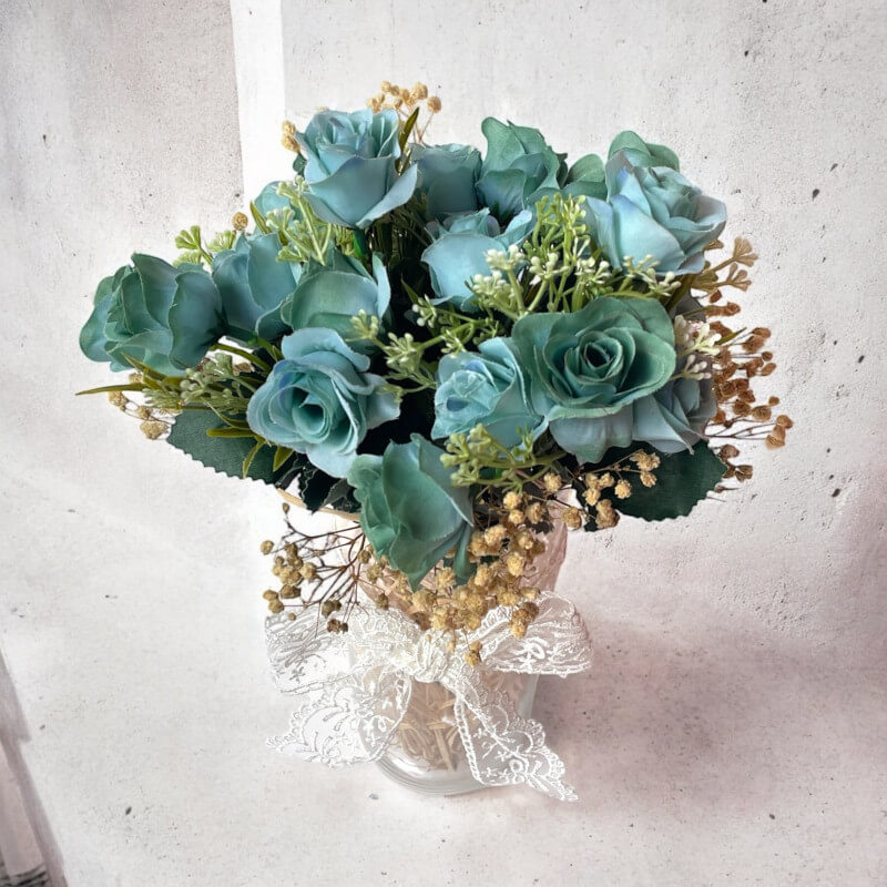 Cam Vazoda Yeşil Gül Yapay Buket