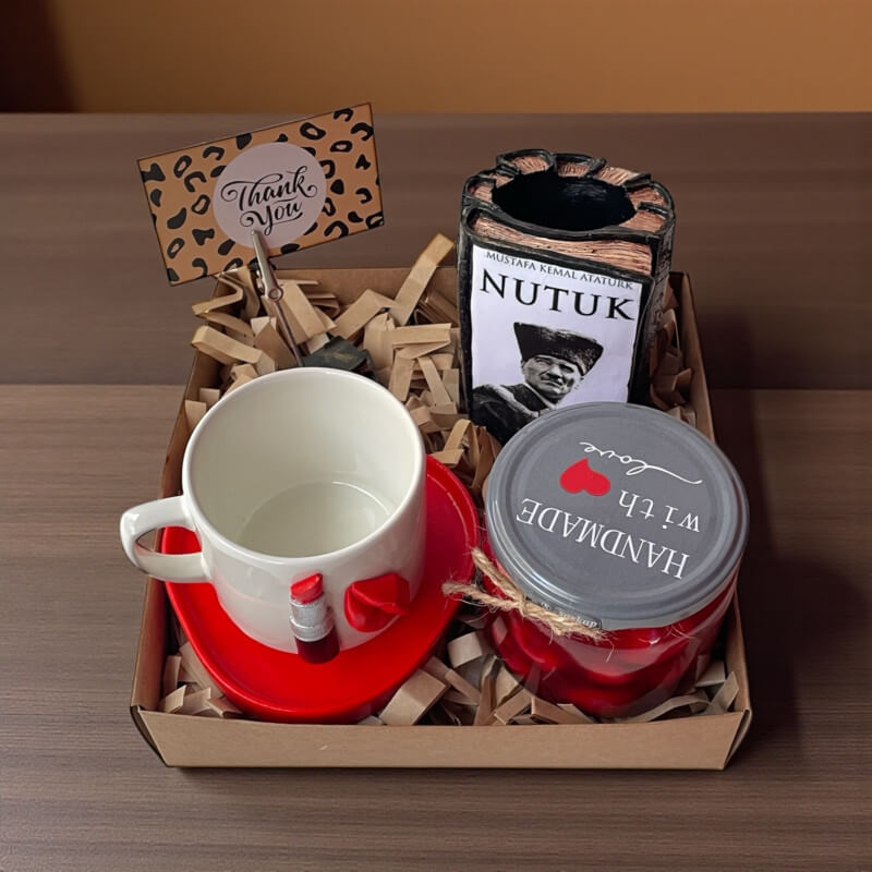 Öğretmenlere Özel Nutuk Notluk Fincan Mum Set