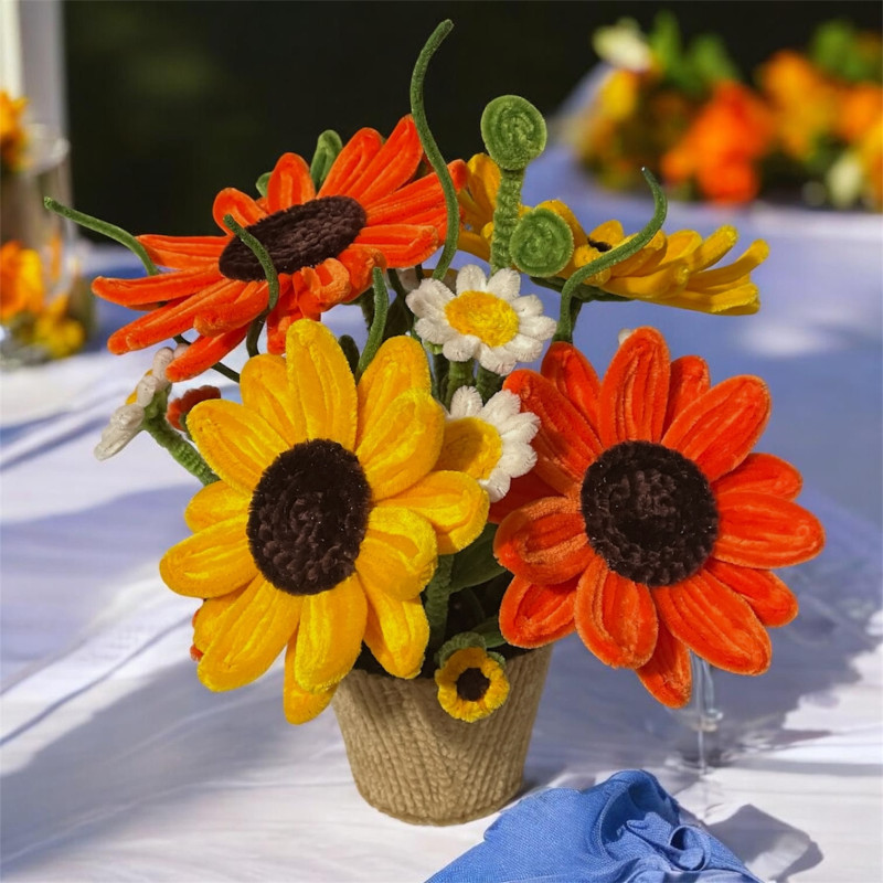 Şönil Saksılı Ayçiçek Tasarım